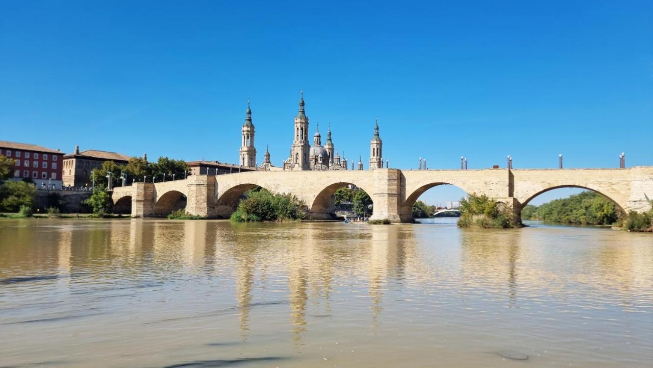 Apartamentos Zaragoza 3000 Luaran gambar