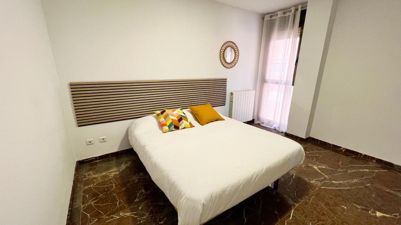 Apartamentos Zaragoza 3000 Luaran gambar