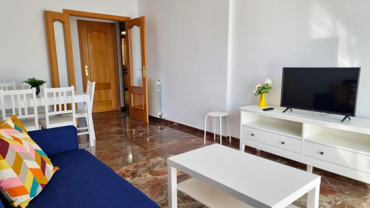 Apartamentos Zaragoza 3000 Luaran gambar